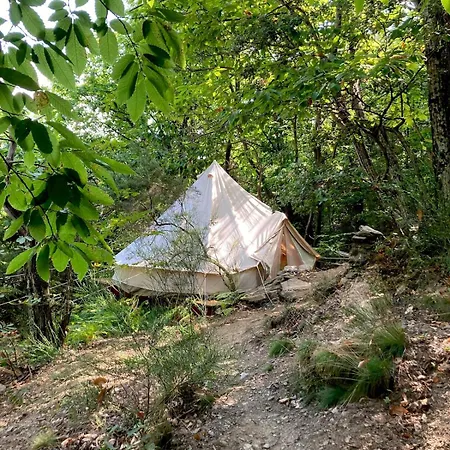 مكان تخييم Tipi En Foret, Nuits Insolites En Ardeche *